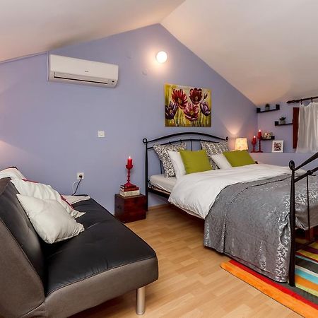Apartment Dalmatian Cottage Spalato Esterno foto