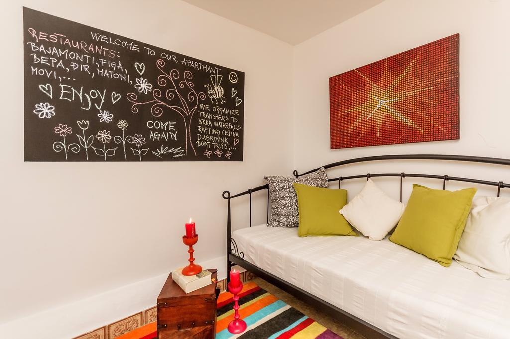 Apartment Dalmatian Cottage Spalato Esterno foto